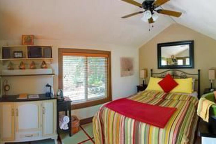 Room 18 of 37