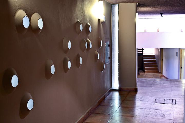Ballroom/Hall 36 of 44