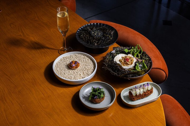 Dining 94 of 140