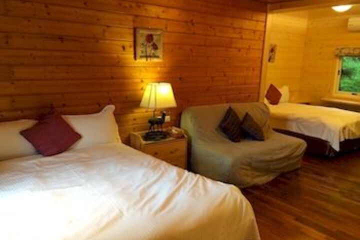 Room 15 of 29