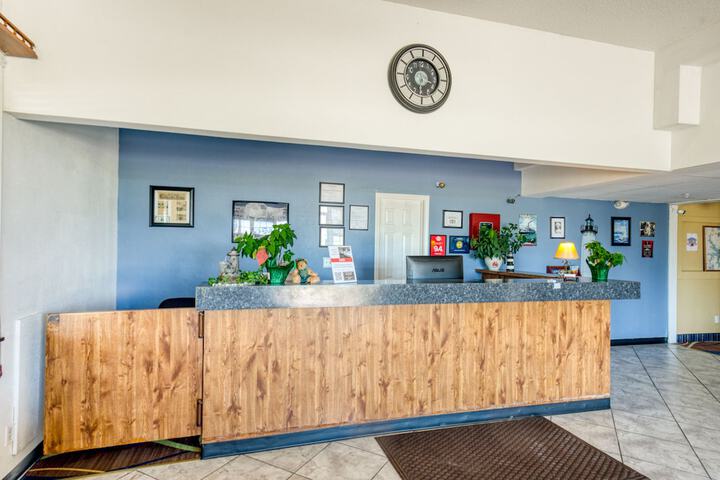Americas Best Value Inn Monroe City
