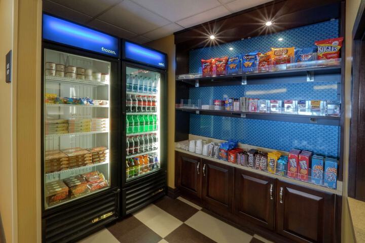 Snack bar