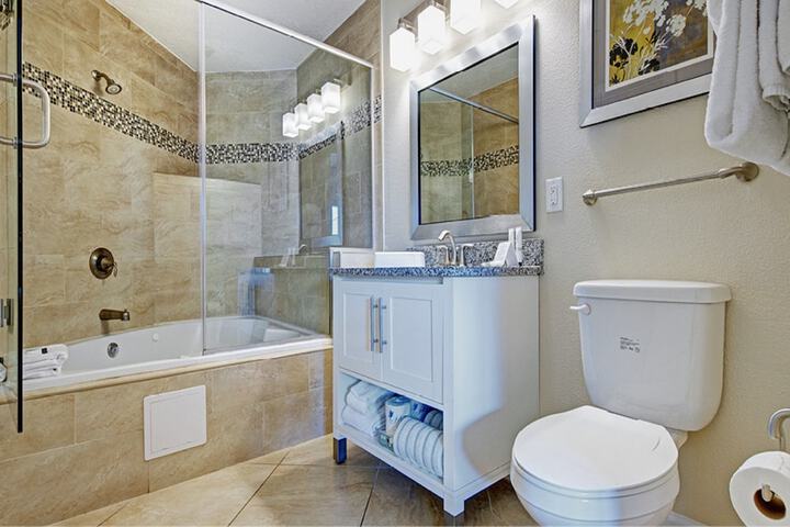 1 Bedroom Condo Junior 2 Queen Beds Sofa Accessible (22 of 38)