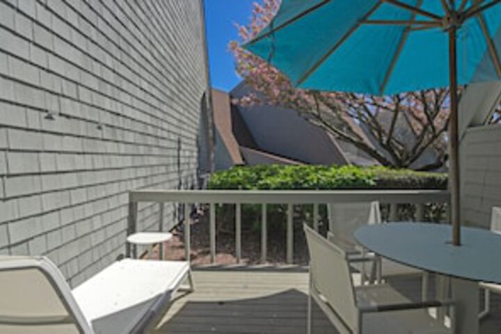 Terrace/Patio 733 of 984