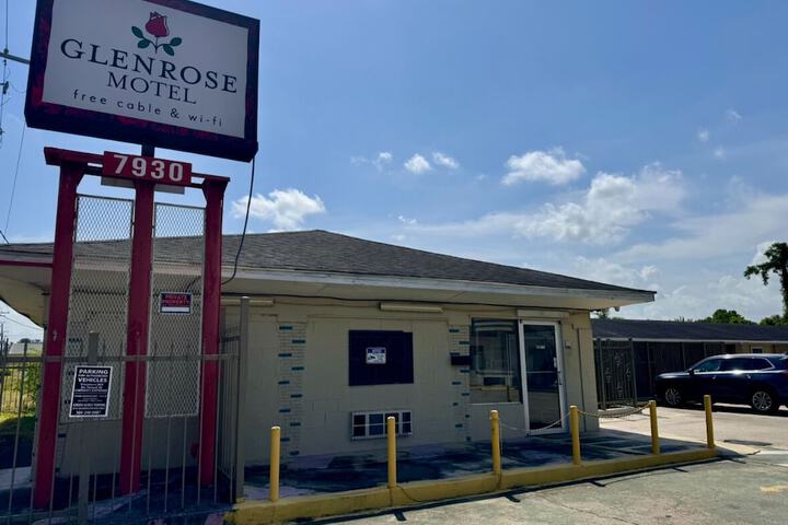 Glenrose Motel
