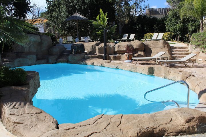 Pool 82 of 97