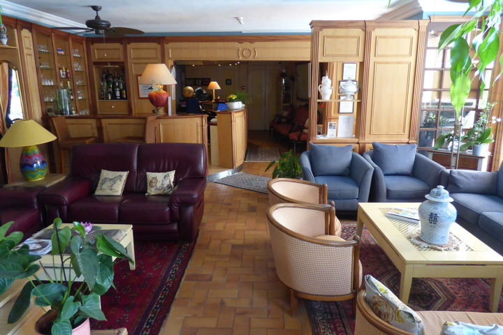Lobby Photos
