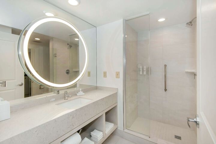 Bathroom shower