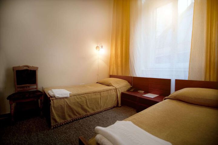 Room 34 of 50