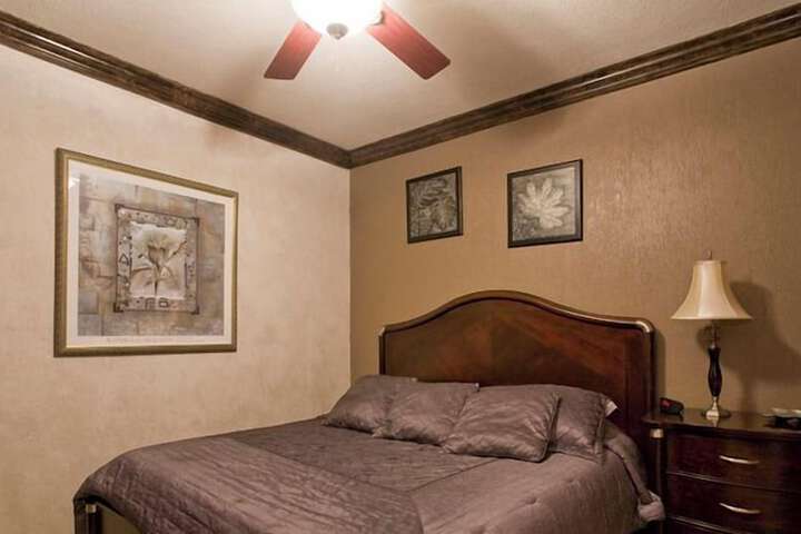 Room 138 of 599