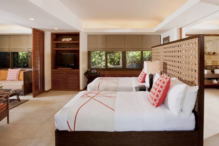 Room 11 of 73