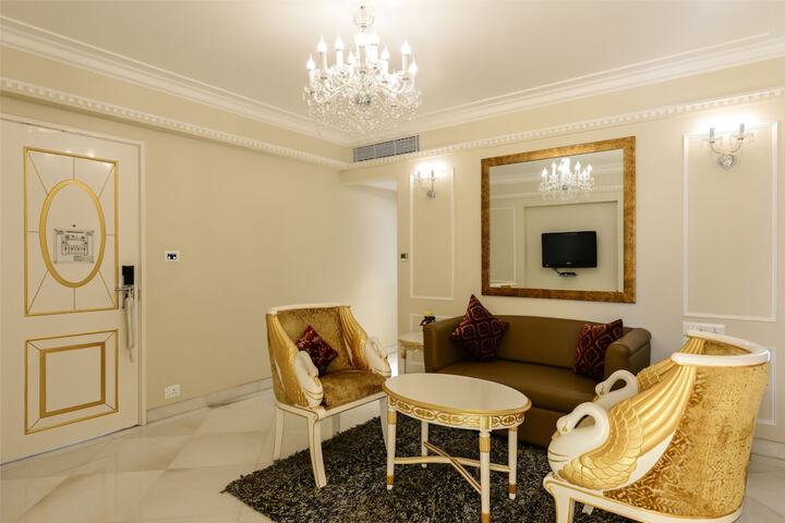 Room 25 of 64