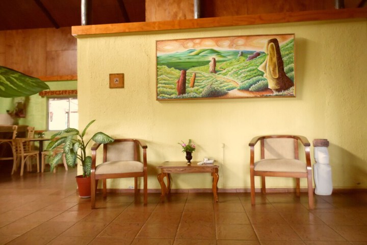Hotel Interior 4 of 34