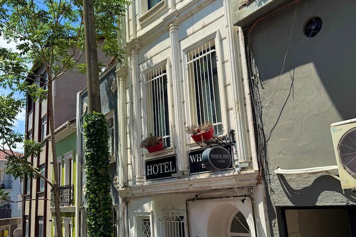 Hotel 74 of 82