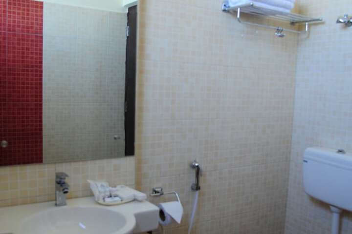 Room 56 of 76