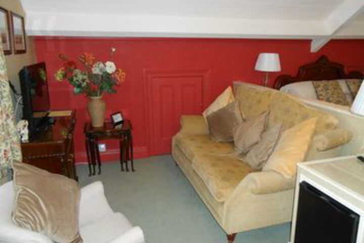 Room 16 of 17