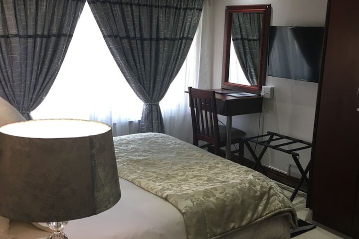 Room 36 of 58