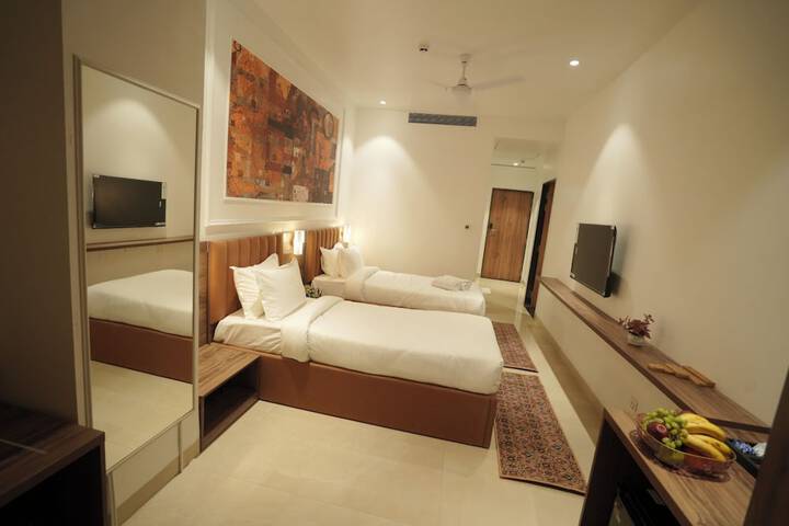 Room 59 of 102