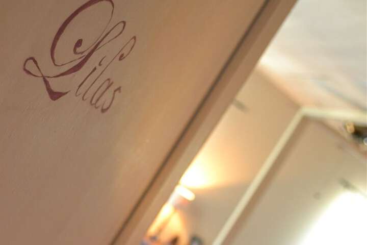 Room 3 of 33