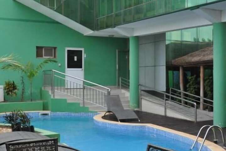 Pool 24 of 62
