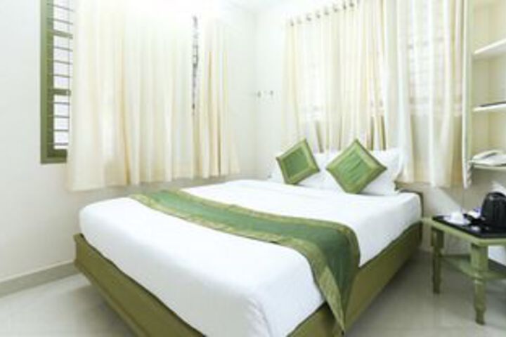 Room 21 of 53