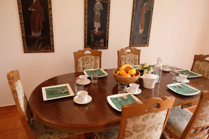 Room 12 of 26