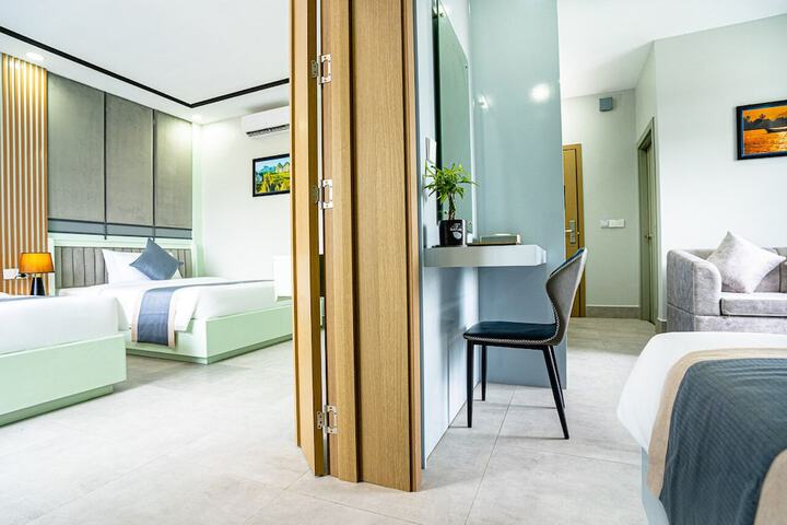 Room 4 of 57