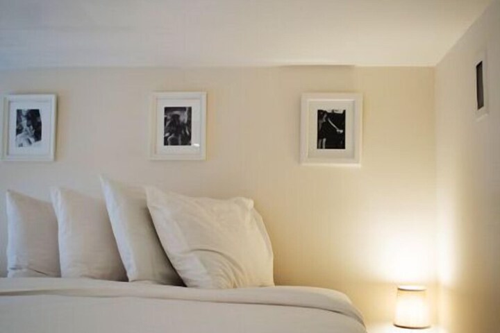 Room 5 of 21