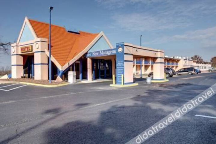 Image of Knights Inn Rolla