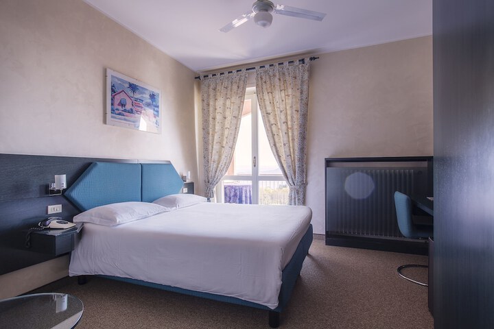 Room 14 of 41
