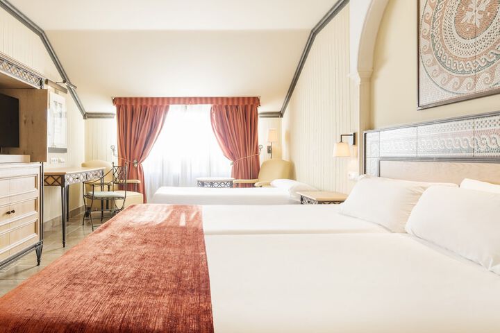 Room 21 of 83