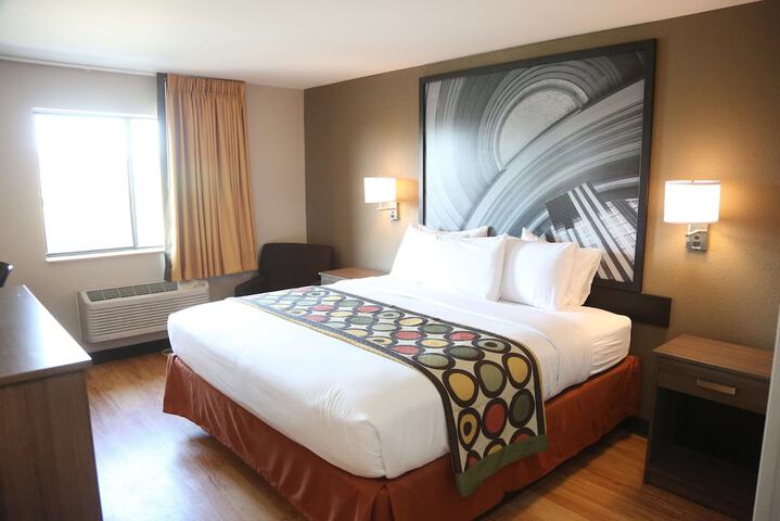 1 King Bed Mobility Accessible (2 of 17)
