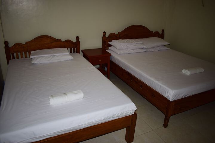 Room 16 of 37