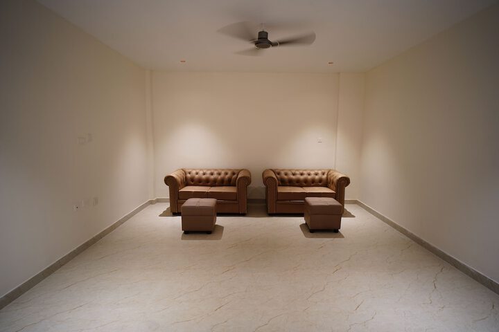Room 27 of 103