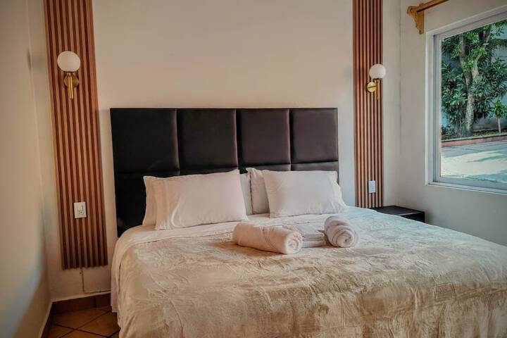 Room 16 of 65