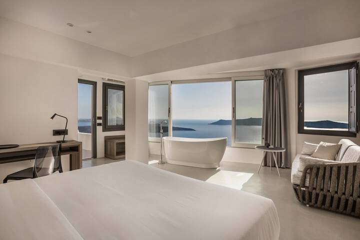 Room 48 of 176