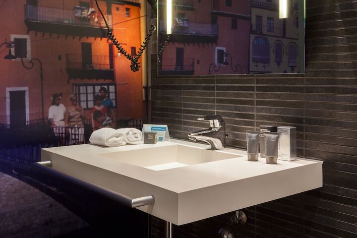 Bathroom Interior Photo
