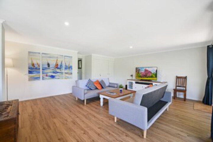 Room 11 of 29