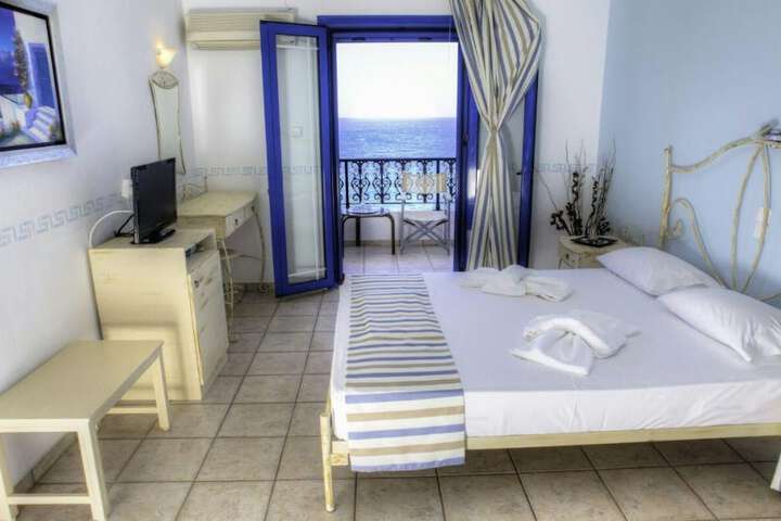 Room 2 of 23