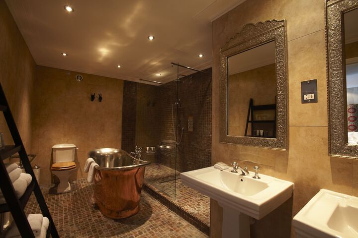 Bathroom Interior Photo