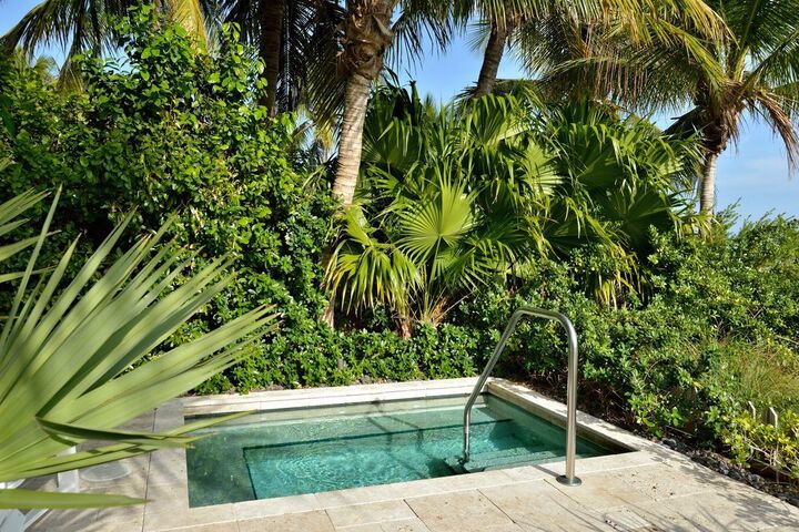 Pool 44 of 54