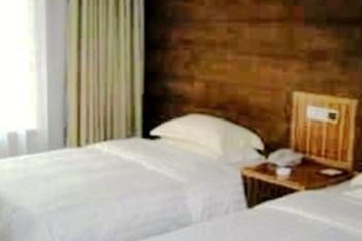 Room 7 of 7