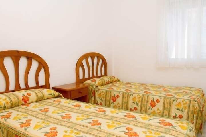Room 3 of 21