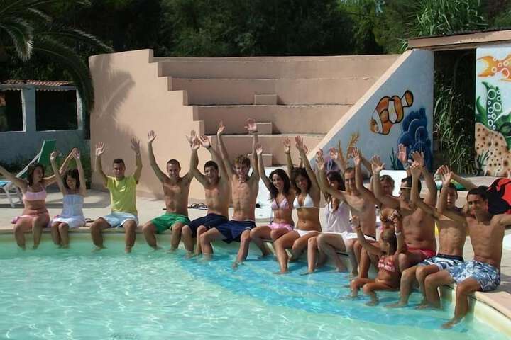 Pool 15 of 45