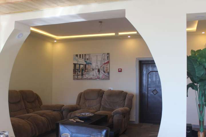Hotel Interior 6 of 19