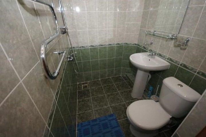 Room 15 of 23