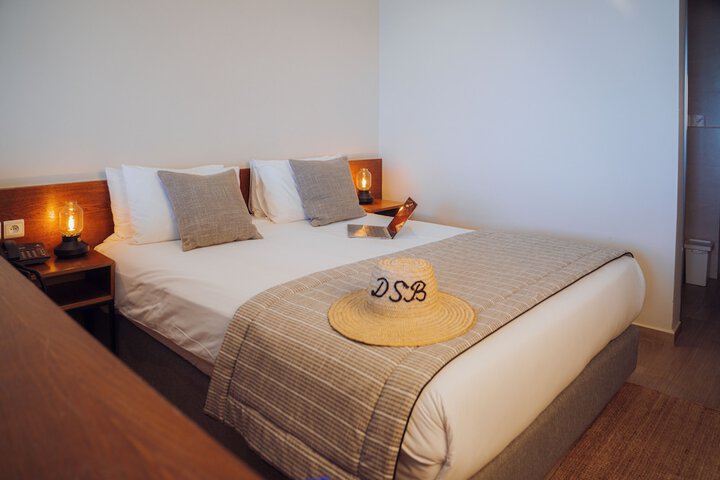 Room 15 of 73
