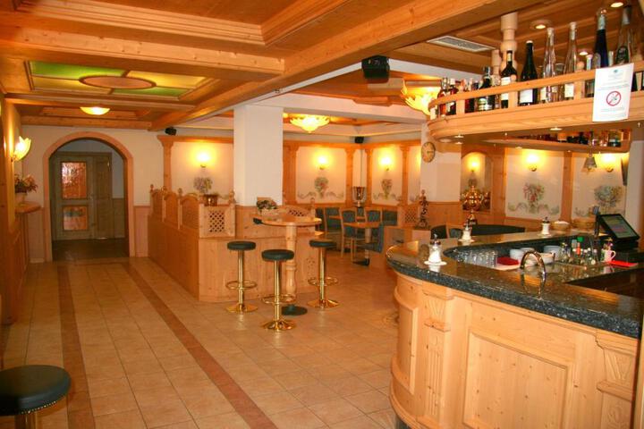 Bar/lounge
