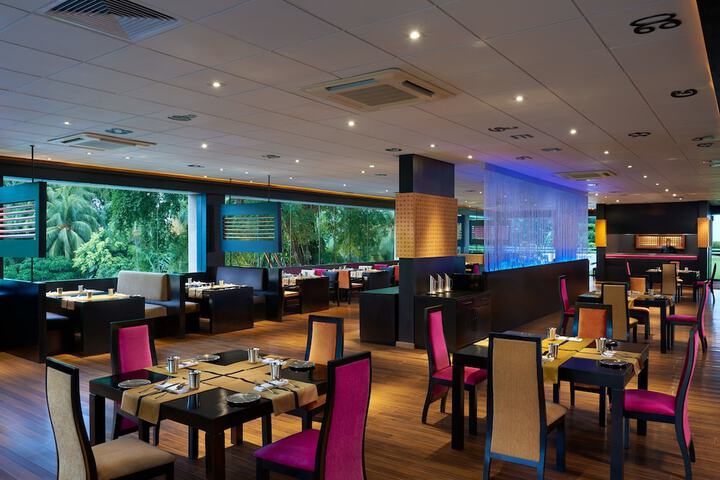 Dining 77 of 130