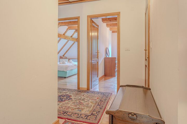 Room 14 of 53
